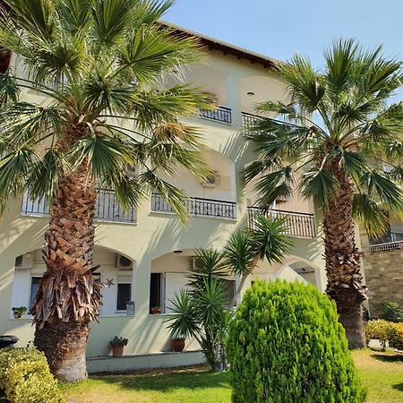 Hotel Pefko نيوس مارماراس المظهر الخارجي الصورة