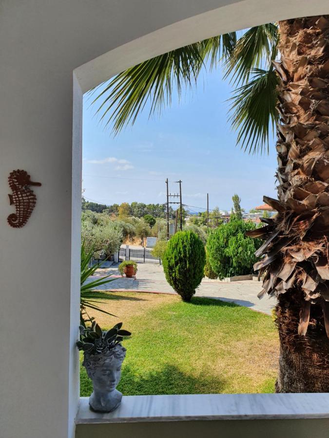 Hotel Pefko نيوس مارماراس المظهر الخارجي الصورة