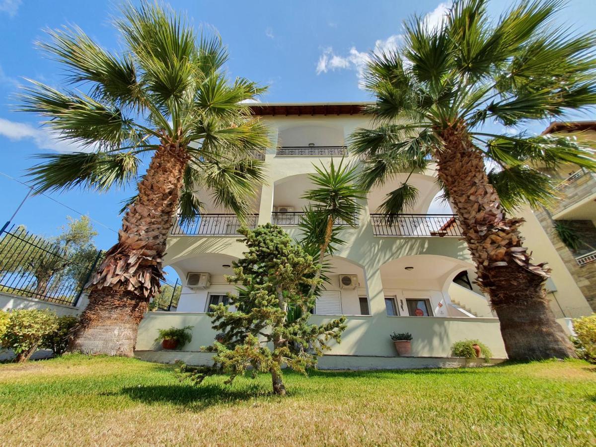 Hotel Pefko نيوس مارماراس المظهر الخارجي الصورة