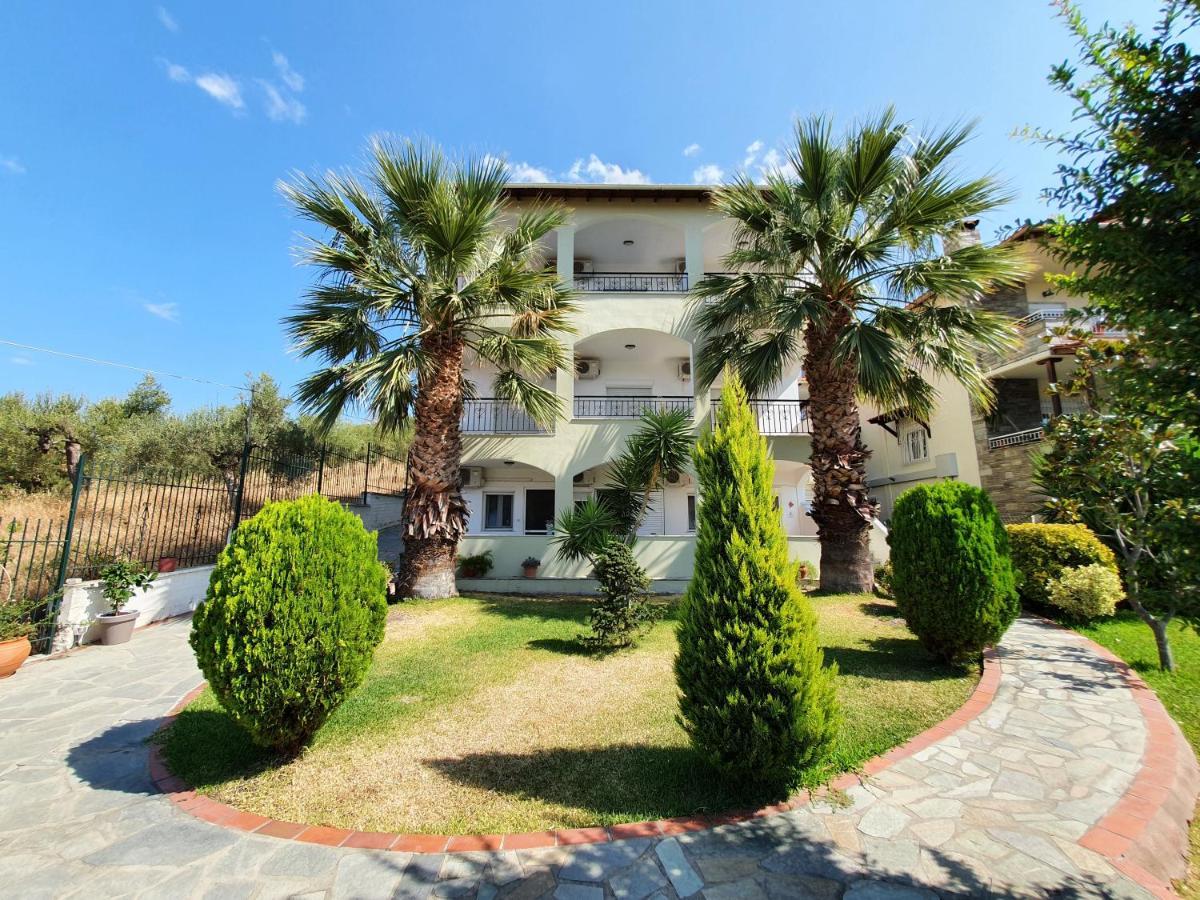 Hotel Pefko نيوس مارماراس المظهر الخارجي الصورة